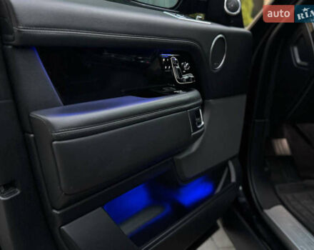 Черный Ленд Ровер Рендж Ровер, объемом двигателя 2.99 л и пробегом 124 тыс. км за 59900 $, фото 18 на Automoto.ua