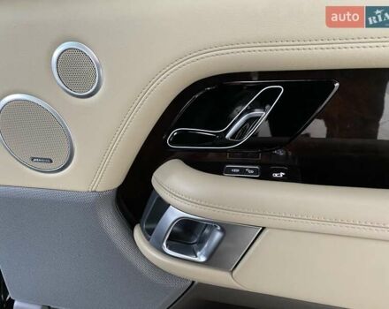 Чорний Ленд Ровер Рендж Ровер, об'ємом двигуна 3 л та пробігом 120 тис. км за 49900 $, фото 48 на Automoto.ua