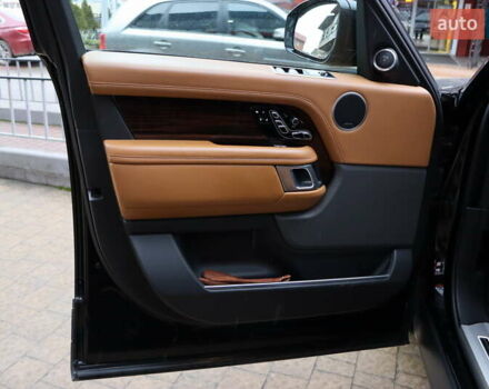 Чорний Ленд Ровер Рендж Ровер, об'ємом двигуна 3 л та пробігом 129 тис. км за 63900 $, фото 12 на Automoto.ua