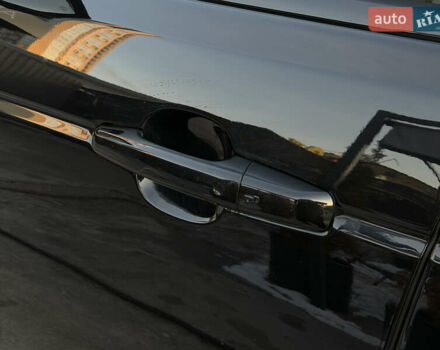 Чорний Ленд Ровер Рендж Ровер, об'ємом двигуна 3 л та пробігом 135 тис. км за 44999 $, фото 9 на Automoto.ua