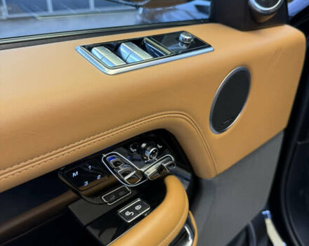 Черный Ленд Ровер Рендж Ровер, объемом двигателя 3 л и пробегом 126 тыс. км за 75000 $, фото 34 на Automoto.ua