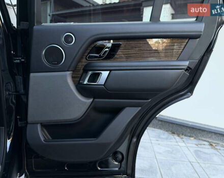 Чорний Ленд Ровер Рендж Ровер, об'ємом двигуна 2.99 л та пробігом 174 тис. км за 58900 $, фото 66 на Automoto.ua