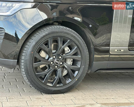 Черный Ленд Ровер Рендж Ровер, объемом двигателя 4.37 л и пробегом 260 тыс. км за 63000 $, фото 6 на Automoto.ua