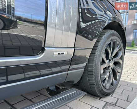 Черный Ленд Ровер Рендж Ровер, объемом двигателя 4.37 л и пробегом 260 тыс. км за 63000 $, фото 40 на Automoto.ua