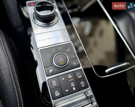 Черный Ленд Ровер Рендж Ровер, объемом двигателя 4.37 л и пробегом 3 тыс. км за 69999 $, фото 26 на Automoto.ua