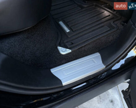 Чорний Ленд Ровер Рендж Ровер, об'ємом двигуна 2.99 л та пробігом 174 тис. км за 58900 $, фото 68 на Automoto.ua