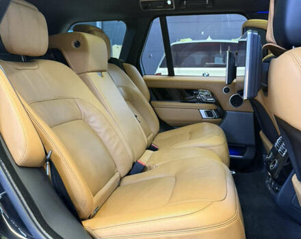 Черный Ленд Ровер Рендж Ровер, объемом двигателя 3 л и пробегом 126 тыс. км за 75000 $, фото 28 на Automoto.ua