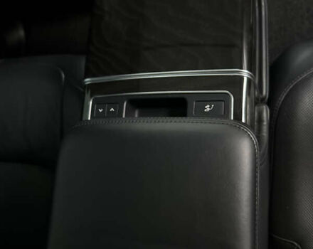 Черный Ленд Ровер Рендж Ровер, объемом двигателя 4.4 л и пробегом 193 тыс. км за 62000 $, фото 20 на Automoto.ua