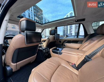 Черный Ленд Ровер Рендж Ровер, объемом двигателя 4.37 л и пробегом 260 тыс. км за 63000 $, фото 30 на Automoto.ua