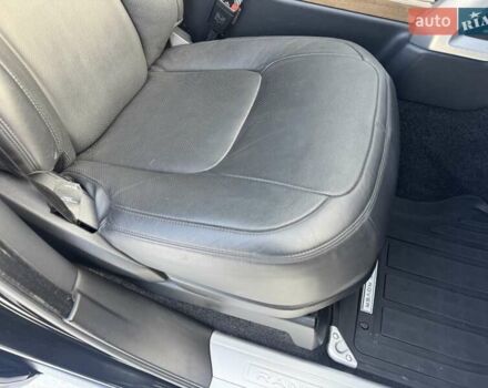 Чорний Ленд Ровер Рендж Ровер, об'ємом двигуна 5 л та пробігом 194 тис. км за 58000 $, фото 49 на Automoto.ua