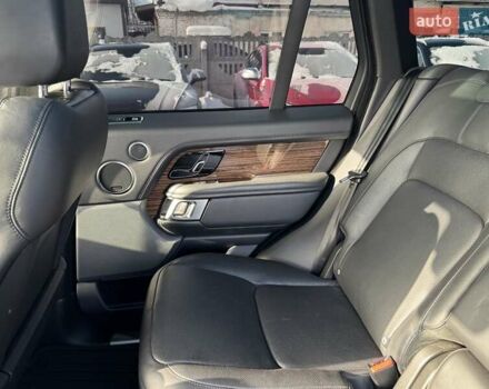 Чорний Ленд Ровер Рендж Ровер, об'ємом двигуна 5 л та пробігом 194 тис. км за 58000 $, фото 63 на Automoto.ua