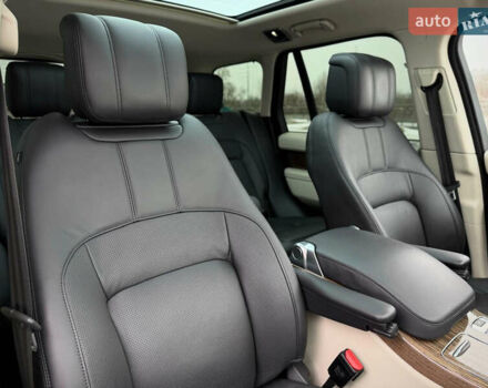 Чорний Ленд Ровер Рендж Ровер, об'ємом двигуна 2.99 л та пробігом 132 тис. км за 52900 $, фото 52 на Automoto.ua