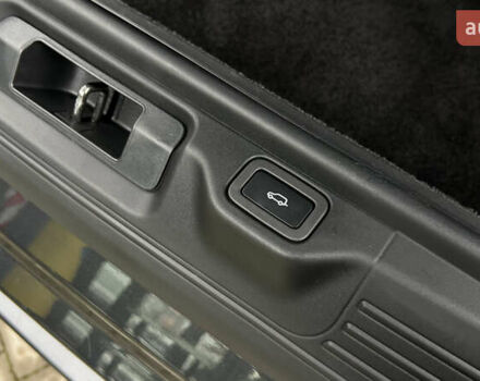 Черный Ленд Ровер Рендж Ровер, объемом двигателя 4.37 л и пробегом 90 тыс. км за 69000 $, фото 47 на Automoto.ua