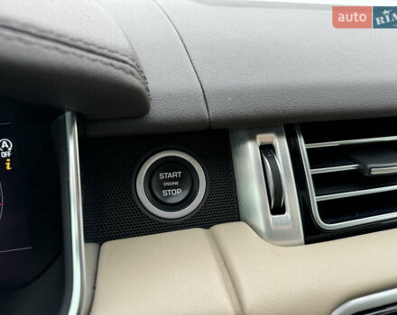 Чорний Ленд Ровер Рендж Ровер, об'ємом двигуна 3 л та пробігом 130 тис. км за 46500 $, фото 91 на Automoto.ua