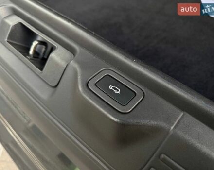 Чорний Ленд Ровер Рендж Ровер, об'ємом двигуна 2.99 л та пробігом 138 тис. км за 53990 $, фото 30 на Automoto.ua