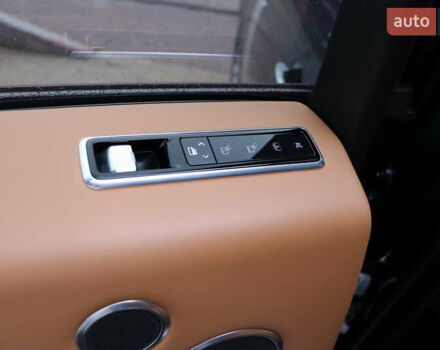 Чорний Ленд Ровер Рендж Ровер, об'ємом двигуна 3 л та пробігом 129 тис. км за 63900 $, фото 38 на Automoto.ua