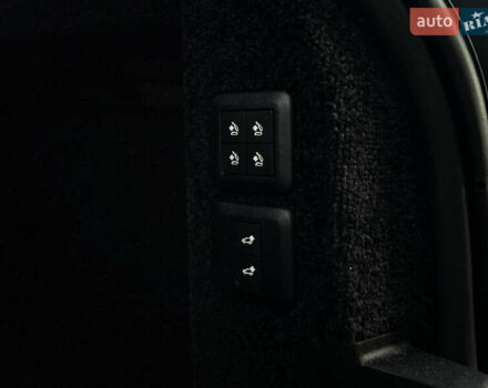 Черный Ленд Ровер Рендж Ровер, объемом двигателя 2.99 л и пробегом 124 тыс. км за 63500 $, фото 42 на Automoto.ua