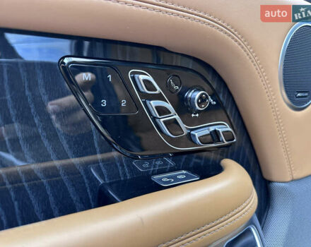 Черный Ленд Ровер Рендж Ровер, объемом двигателя 4.37 л и пробегом 260 тыс. км за 63000 $, фото 20 на Automoto.ua