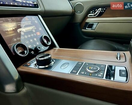 Чорний Ленд Ровер Рендж Ровер, об'ємом двигуна 2.99 л та пробігом 199 тис. км за 57900 $, фото 21 на Automoto.ua