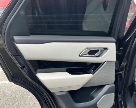 Чорний Ленд Ровер Рендж Ровер, об'ємом двигуна 2 л та пробігом 91 тис. км за 39500 $, фото 10 на Automoto.ua