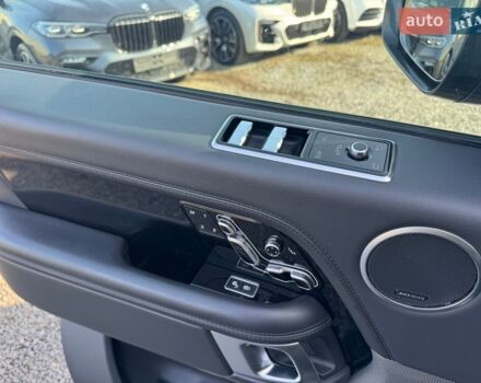 Чорний Ленд Ровер Рендж Ровер, об'ємом двигуна 3 л та пробігом 174 тис. км за 49900 $, фото 21 на Automoto.ua