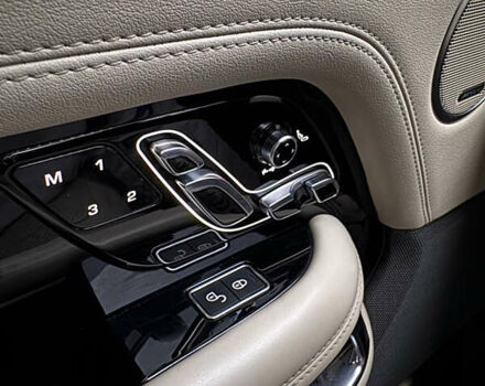 Черный Ленд Ровер Рендж Ровер, объемом двигателя 3 л и пробегом 84 тыс. км за 56000 $, фото 17 на Automoto.ua