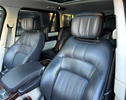 Чорний Ленд Ровер Рендж Ровер, об'ємом двигуна 4.4 л та пробігом 99 тис. км за 76900 $, фото 9 на Automoto.ua