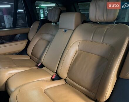 Чорний Ленд Ровер Рендж Ровер, об'ємом двигуна 4.37 л та пробігом 115 тис. км за 88000 $, фото 27 на Automoto.ua