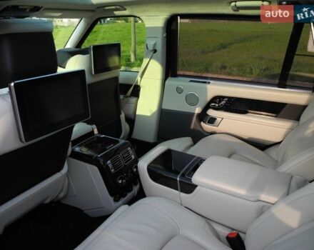 Чорний Ленд Ровер Рендж Ровер, об'ємом двигуна 4.37 л та пробігом 115 тис. км за 112000 $, фото 34 на Automoto.ua