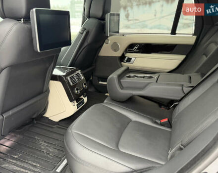 Черный Ленд Ровер Рендж Ровер, объемом двигателя 5 л и пробегом 163 тыс. км за 57000 $, фото 28 на Automoto.ua