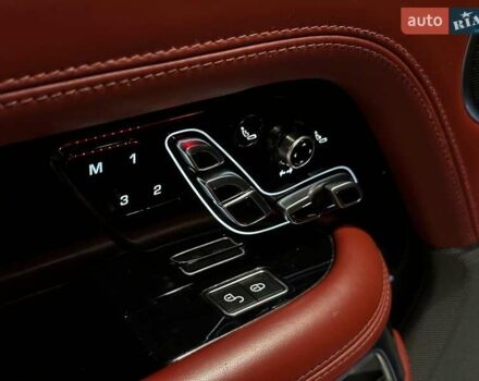 Чорний Ленд Ровер Рендж Ровер, об'ємом двигуна 5 л та пробігом 97 тис. км за 67490 $, фото 12 на Automoto.ua