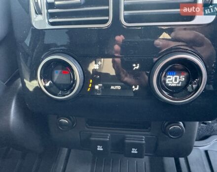 Чорний Ленд Ровер Рендж Ровер, об'ємом двигуна 3 л та пробігом 174 тис. км за 49900 $, фото 7 на Automoto.ua