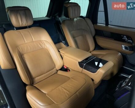 Чорний Ленд Ровер Рендж Ровер, об'ємом двигуна 4.37 л та пробігом 115 тис. км за 88000 $, фото 23 на Automoto.ua