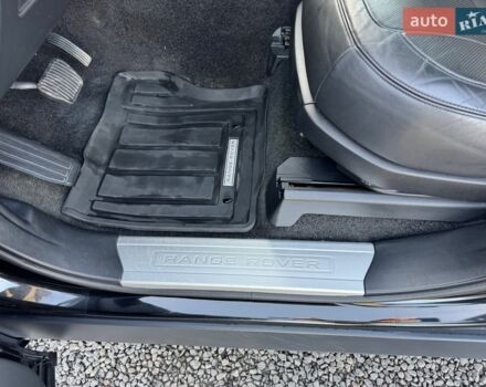 Чорний Ленд Ровер Рендж Ровер, об'ємом двигуна 3 л та пробігом 174 тис. км за 49900 $, фото 36 на Automoto.ua