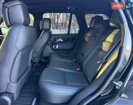 Чорний Ленд Ровер Рендж Ровер, об'ємом двигуна 5 л та пробігом 163 тис. км за 63000 $, фото 25 на Automoto.ua