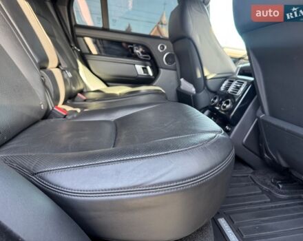 Чорний Ленд Ровер Рендж Ровер, об'ємом двигуна 3 л та пробігом 174 тис. км за 49900 $, фото 8 на Automoto.ua