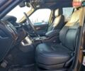 Чорний Ленд Ровер Рендж Ровер, об'ємом двигуна 0 л та пробігом 132 тис. км за 18300 $, фото 7 на Automoto.ua