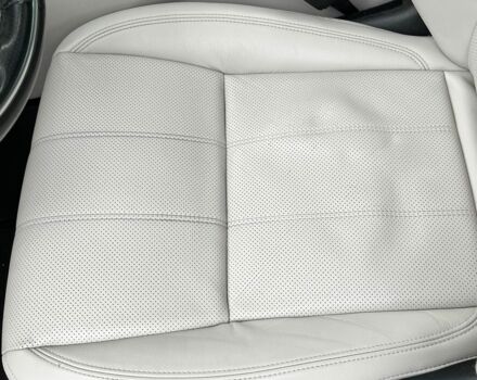 Чорний Ленд Ровер Рендж Ровер, об'ємом двигуна 2 л та пробігом 91 тис. км за 38500 $, фото 18 на Automoto.ua