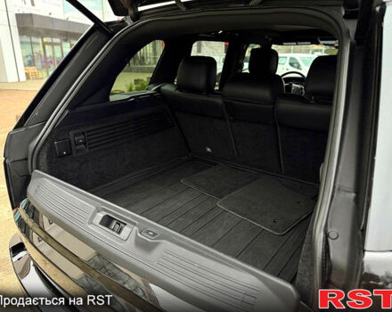 Чорний Ленд Ровер Рендж Ровер, об'ємом двигуна 3 л та пробігом 140 тис. км за 65900 $, фото 4 на Automoto.ua