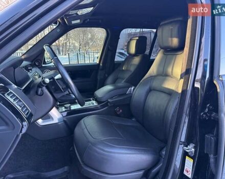 Чорний Ленд Ровер Рендж Ровер, об'ємом двигуна 5 л та пробігом 163 тис. км за 63000 $, фото 22 на Automoto.ua