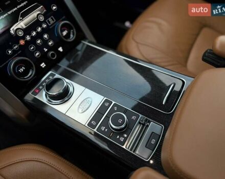 Чорний Ленд Ровер Рендж Ровер, об'ємом двигуна 4.37 л та пробігом 161 тис. км за 67200 $, фото 13 на Automoto.ua