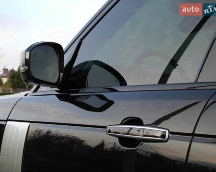 Чорний Ленд Ровер Рендж Ровер, об'ємом двигуна 4.37 л та пробігом 115 тис. км за 112000 $, фото 12 на Automoto.ua