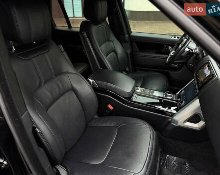 Ленд Ровер Рендж Ровер 2019 у Чернівцях на Automoto.ua Чорний Ленд Ровер Рендж Ровер, об'ємом двигуна 2.99 л та пробігом 142 тис. км за 62000 $, фото 14 на Automoto.ua