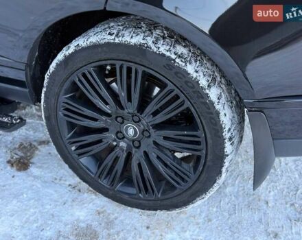 Чорний Ленд Ровер Рендж Ровер, об'ємом двигуна 5 л та пробігом 163 тис. км за 63000 $, фото 21 на Automoto.ua