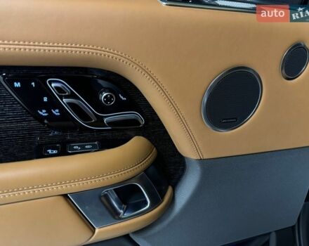 Чорний Ленд Ровер Рендж Ровер, об'ємом двигуна 4.37 л та пробігом 115 тис. км за 88000 $, фото 39 на Automoto.ua