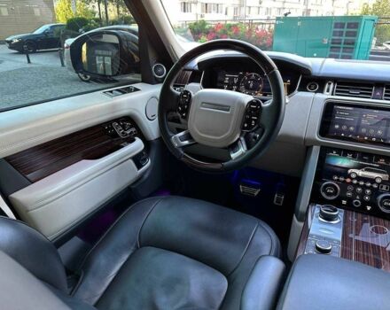 Чорний Ленд Ровер Рендж Ровер, об'ємом двигуна 4.4 л та пробігом 99 тис. км за 76900 $, фото 7 на Automoto.ua