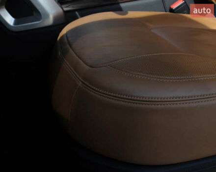 Черный Ленд Ровер Рендж Ровер, объемом двигателя 4.37 л и пробегом 134 тыс. км за 68500 $, фото 19 на Automoto.ua