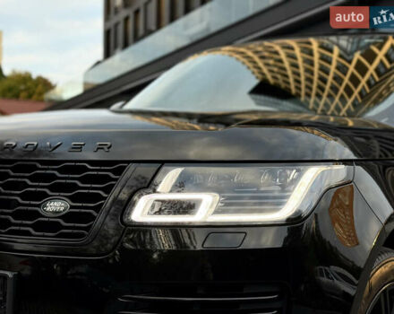 Ленд Ровер Рендж Ровер 2019 в Львове на Automoto.ua Черный Ленд Ровер Рендж Ровер, объемом двигателя 4.37 л и пробегом 160 тыс. км за 74900 $, фото 3 на Automoto.ua
