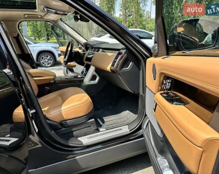Чорний Ленд Ровер Рендж Ровер, об'ємом двигуна 5 л та пробігом 75 тис. км за 87000 $, фото 6 на Automoto.ua