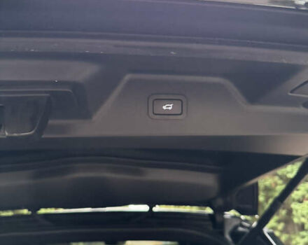 Черный Ленд Ровер Рендж Ровер, объемом двигателя 3 л и пробегом 84 тыс. км за 56000 $, фото 22 на Automoto.ua